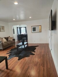 Building Photo - 201 Paul Ave