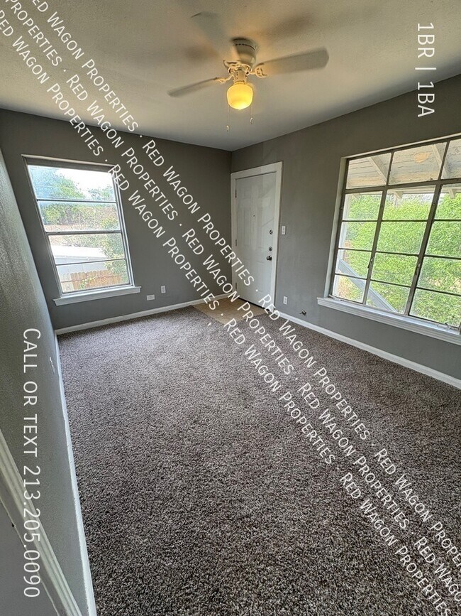 Building Photo - 538 Kayton Ave