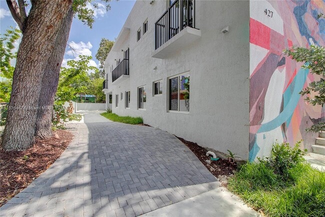 Building Photo - 427 NW 34th St