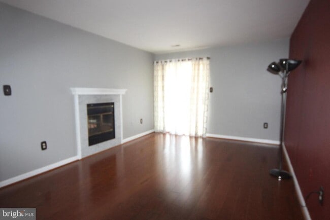 Building Photo - 12288 Wadsworth Way