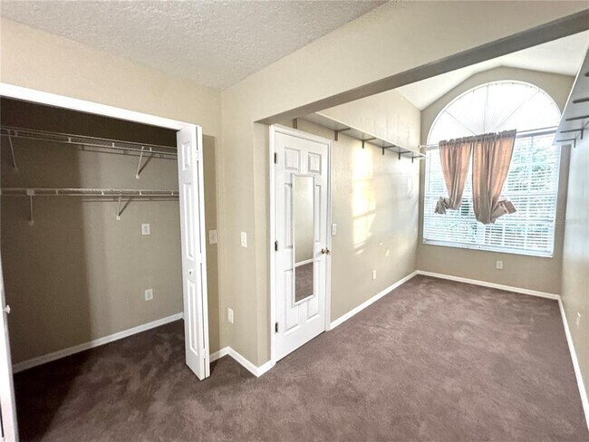 Building Photo - 2800 Countryside Blvd