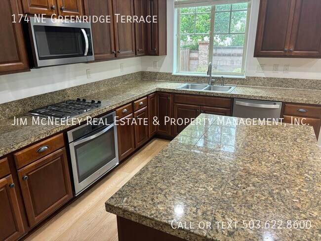 Building Photo - Available Now! 4 Bedroom Home with Firepla...