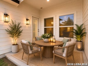 Building Photo - 5435 Devils Gate