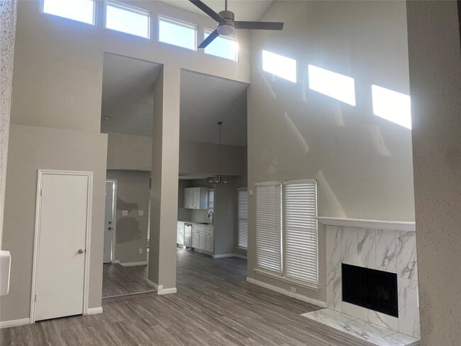 Building Photo - 7519 San Benito Dr