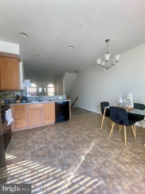 Building Photo - 7237 Yesterday Ln