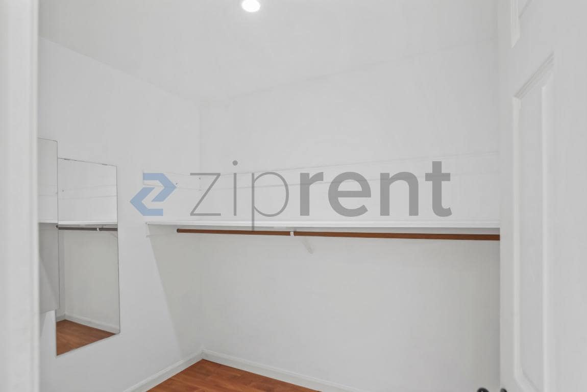 Building Photo - 3350 Denton Way