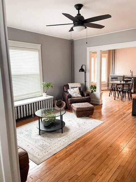Living Area - 2332 E Washington Ave