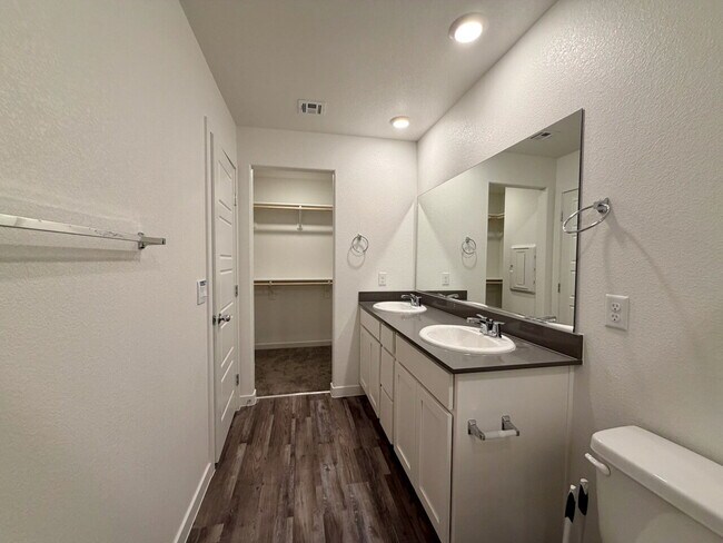 Building Photo - 2026 BRAND NEW 3 BED 2.5 BATH 2 CAR GARAGE TOWNHOUSE W/ LOFT, SOFTENER, RO FILTER, EV CHARGER & O...