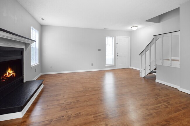 Building Photo - 240 Ferdinand Cir