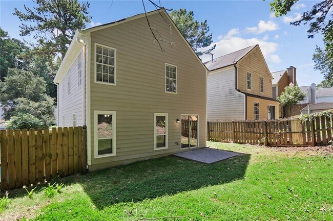 Building Photo - 1598 Esquire Pl NW