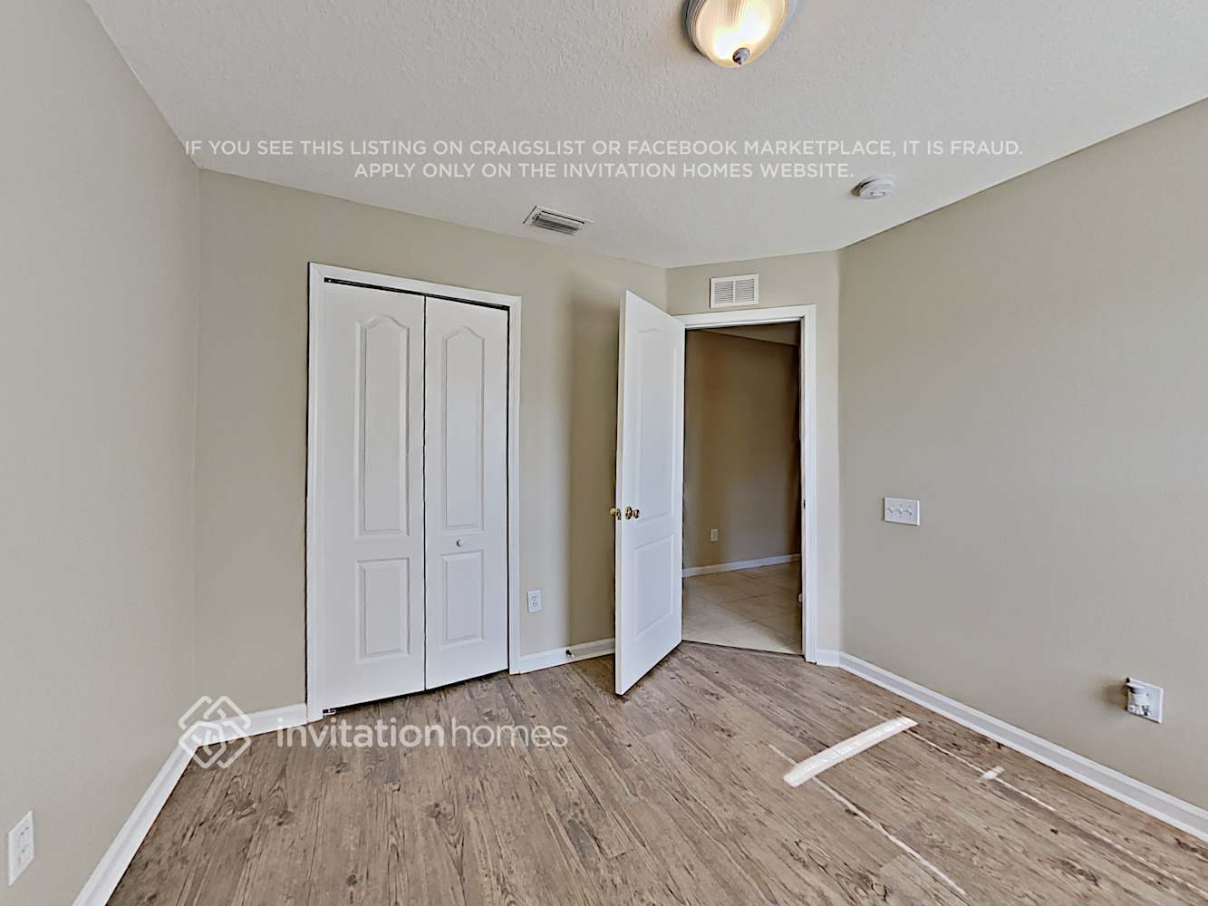 Building Photo - 10218 Hunters Haven Blvd