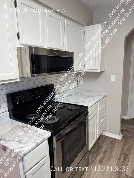 Building Photo - 1116 W Fair Play St