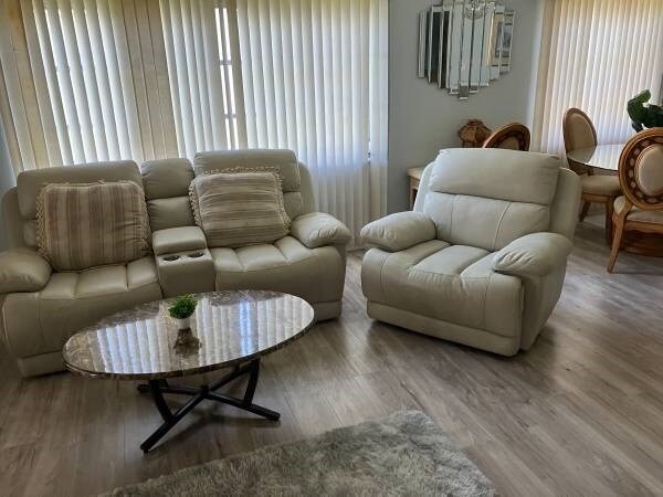 Building Photo - 11200 102nd Ave