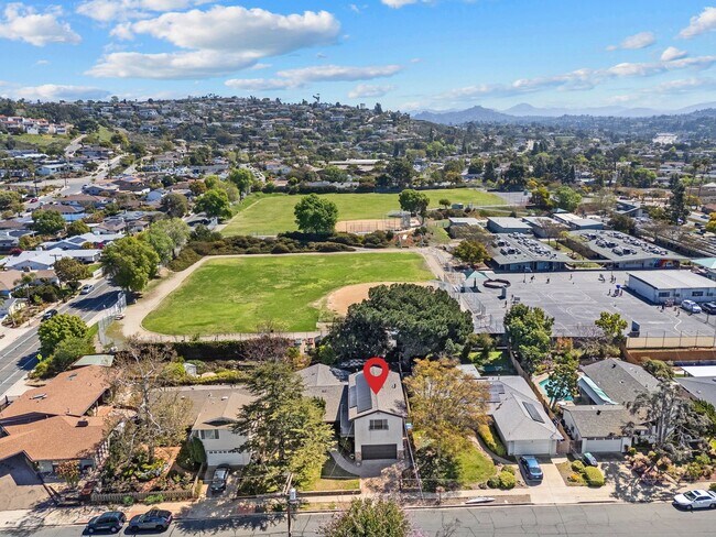Building Photo - Lovely Del Cerro Home w/Solar and A/C