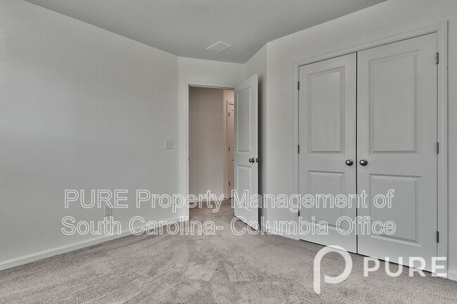 Building Photo - 156 Kings Parish Ct