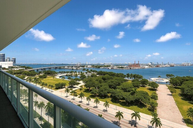 Building Photo - 50 Biscayne Blvd
