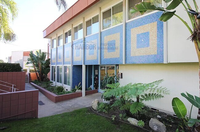 Building Photo - The Dolphin Cove Apartments