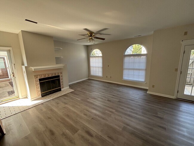 Building Photo - 4629 Georgetown Pl