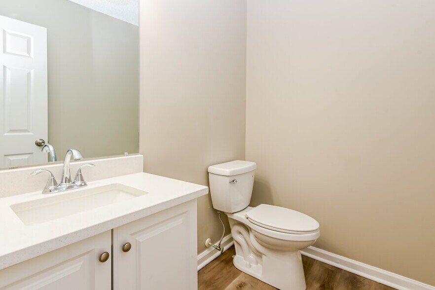 Building Photo - 3530 Joel Turner Dr