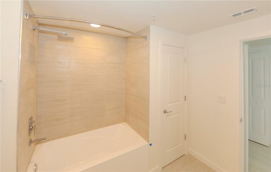 Building Photo - 5579 Millenia Park Blvd