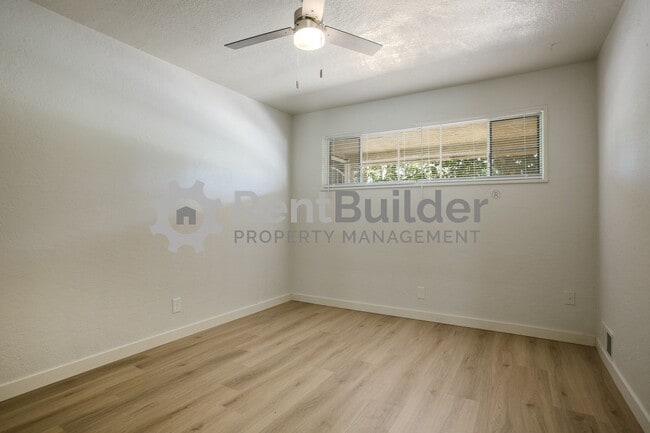 Building Photo - CALL US TODAY AT (505) 808-6467 TO SCHEDUL...