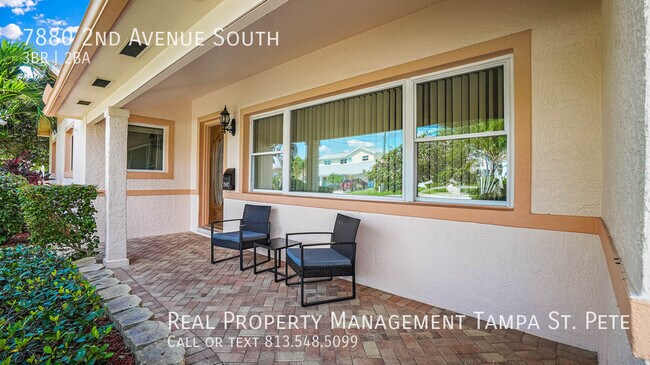 Building Photo - ***Beautiful St Pete Waterfront Home***