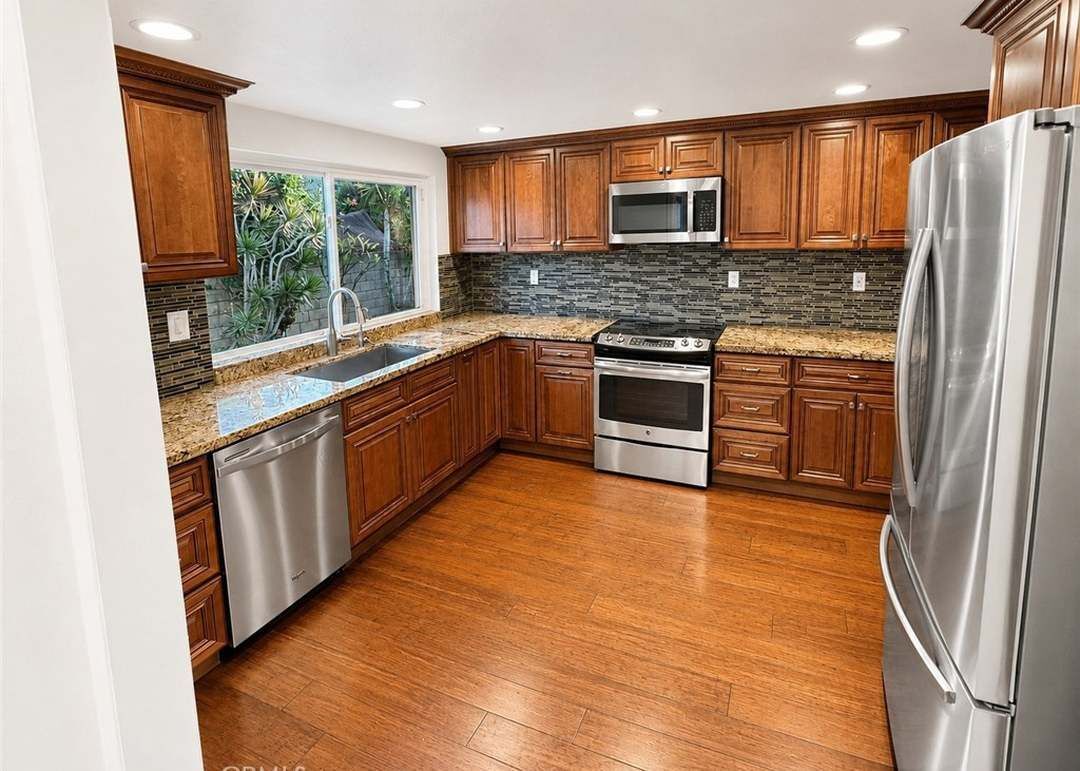 Building Photo - 14222 Enfield Cir
