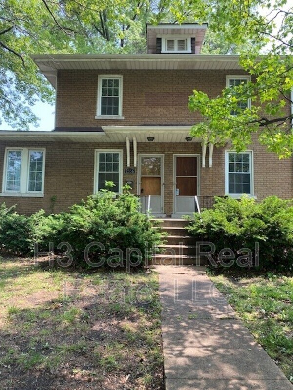 Primary Photo - 2556 Edison Ave
