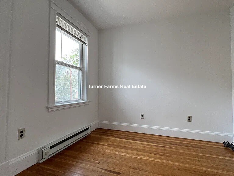 Building Photo - 24 Chetwynd Rd