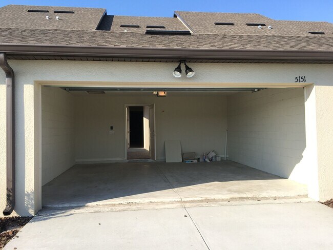 Building Photo - 5151 Caspian St
