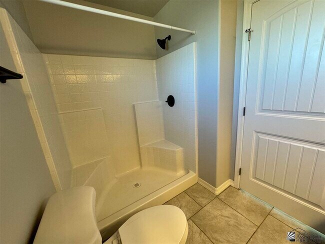 Building Photo - 13308 E 45th St