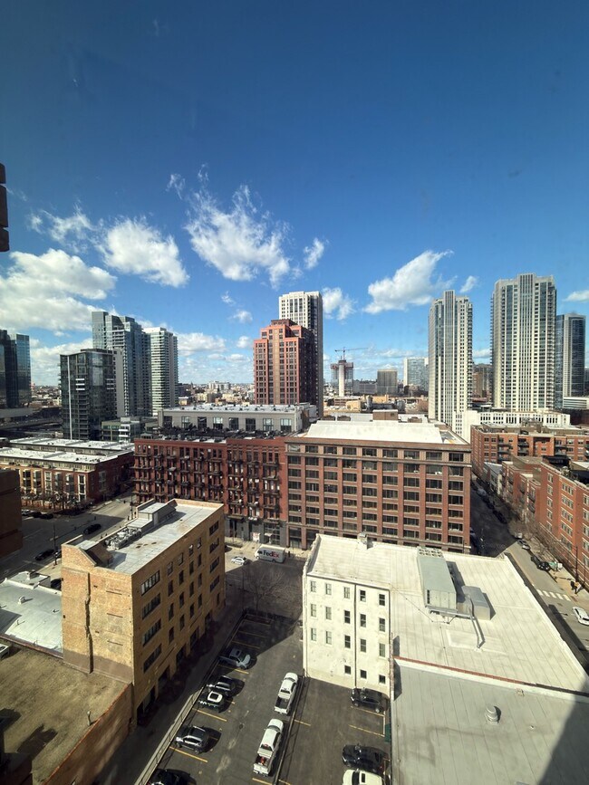 Building Photo - 200 N Jefferson St