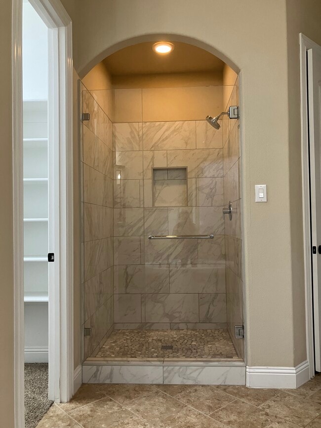 Building Photo - 2829 Sheffield Ct