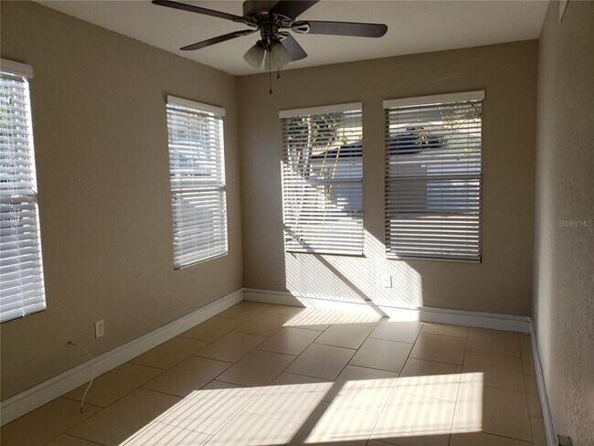 Building Photo - 4211 W North A St