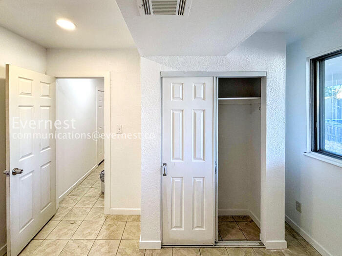 Building Photo - 19517 E Purdue Pl