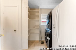 Building Photo - 6323 Forest Knoll St