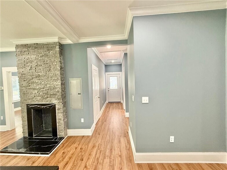 Building Photo - 2625 Peyton Rd NW