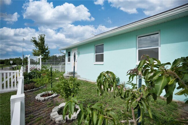 Building Photo - Charming 3BR, 2BA home next to DeSoto Park