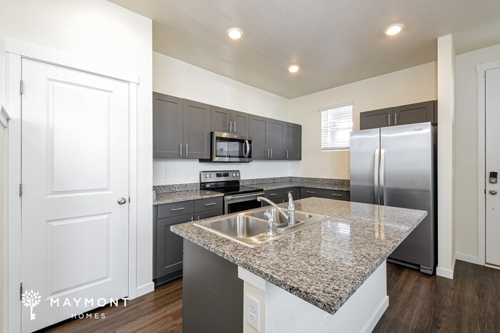 Building Photo - 13491 Oneida Ln