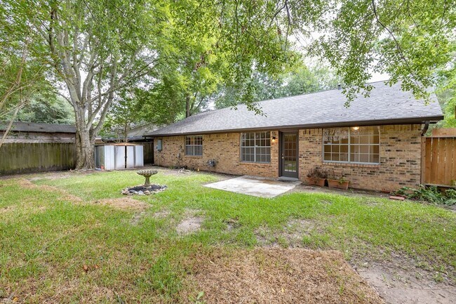 Building Photo - 2623 Longleaf Pines Ln
