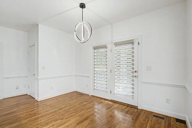 Building Photo - Luxury 5 Bedroom Home with Private Pool in Glen Allen – $4,500/mo