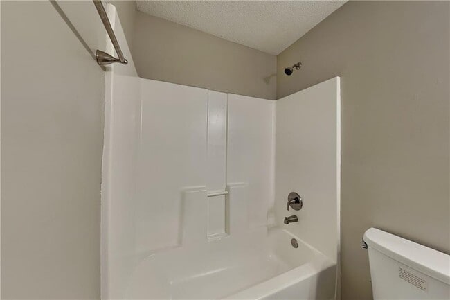 Building Photo - 103 Bonnabel Ct