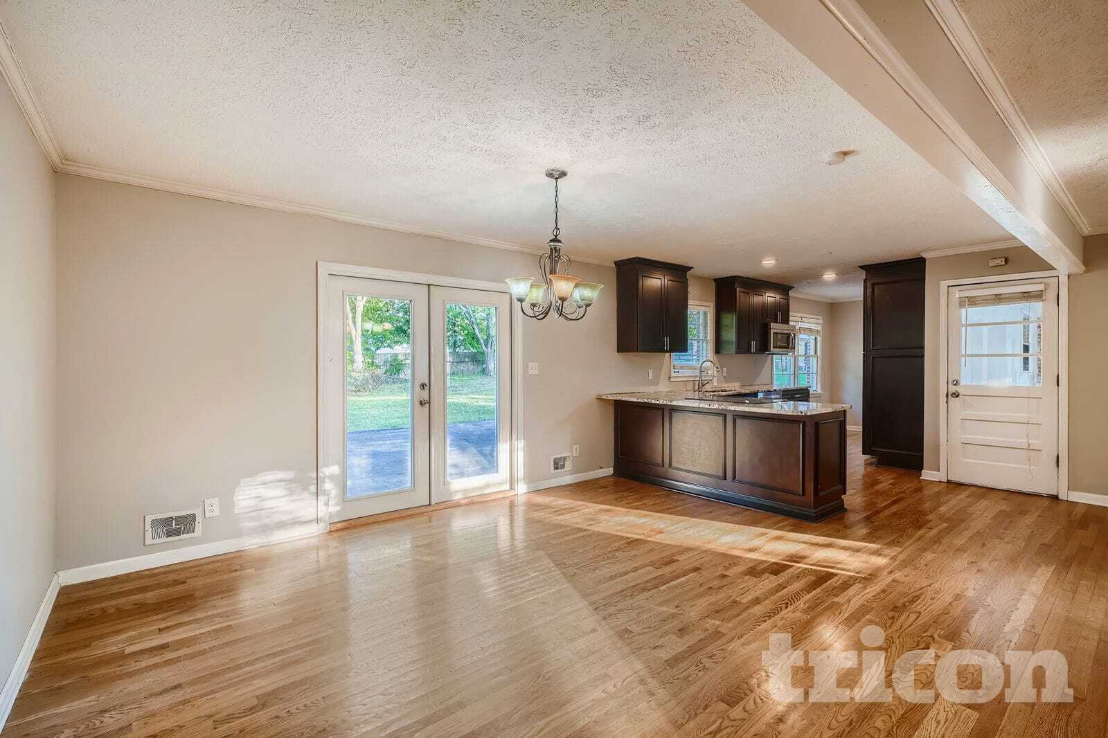 Building Photo - 2054 North Rd SW