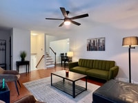 Building Photo - 730 Pineborough Rd