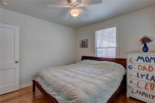 Building Photo - 1803 Romeria Dr