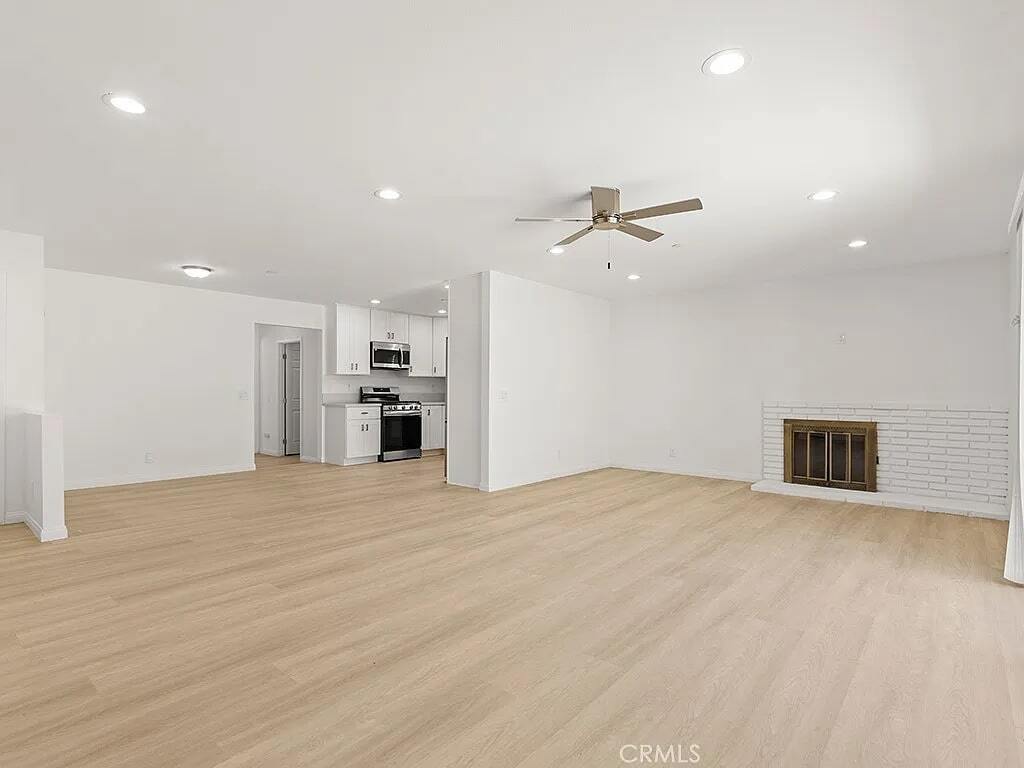 Building Photo - 11821 Wutzke St