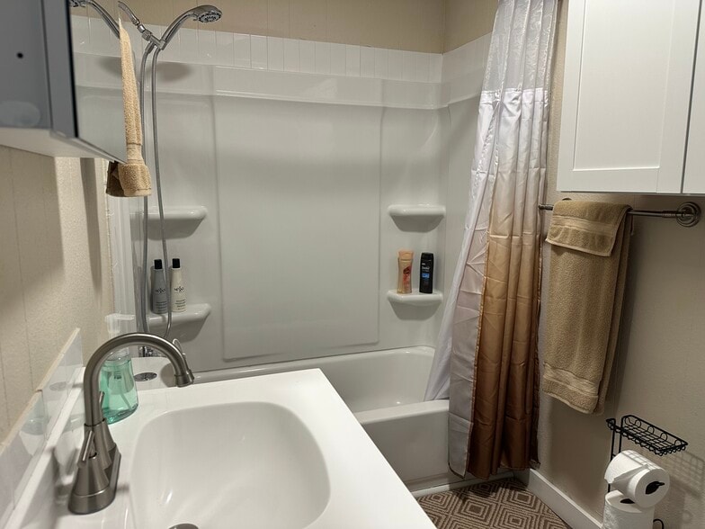 Building Photo - 6574 FM 765