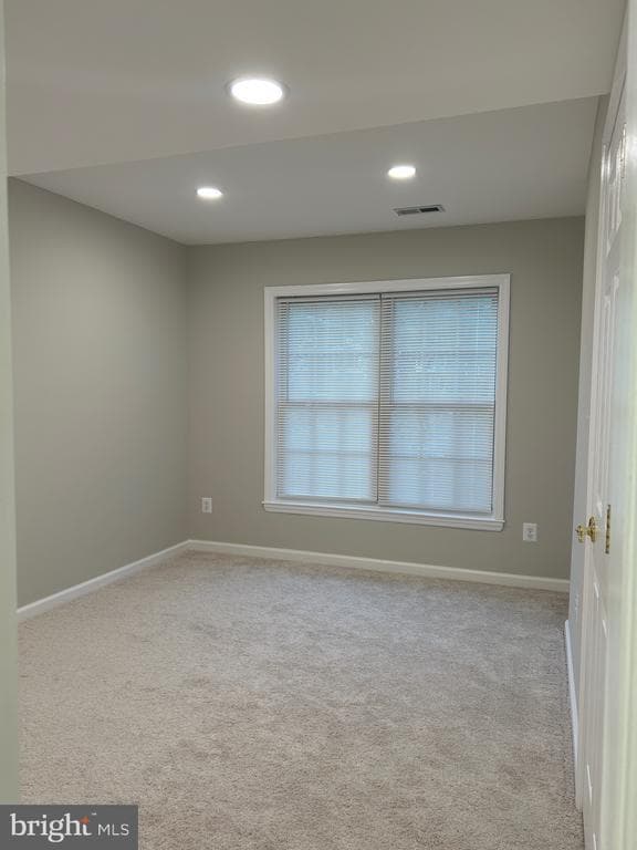 Building Photo - 43455 Katling Square