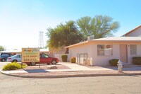 Building Photo - Highland Park Apartments