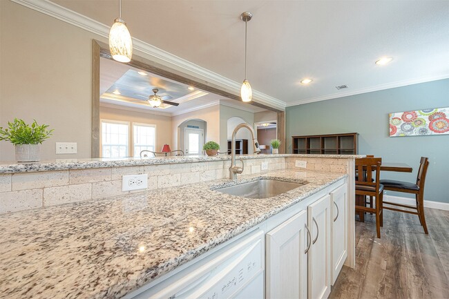 Building Photo - 20547 S Post Oak Blvd